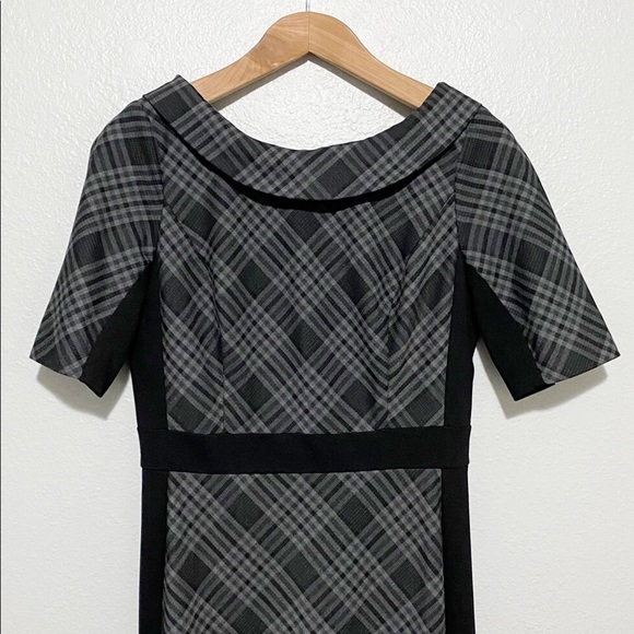 White House Black Market 12 Black Plaid Sheath dress - Picture 2 of 10